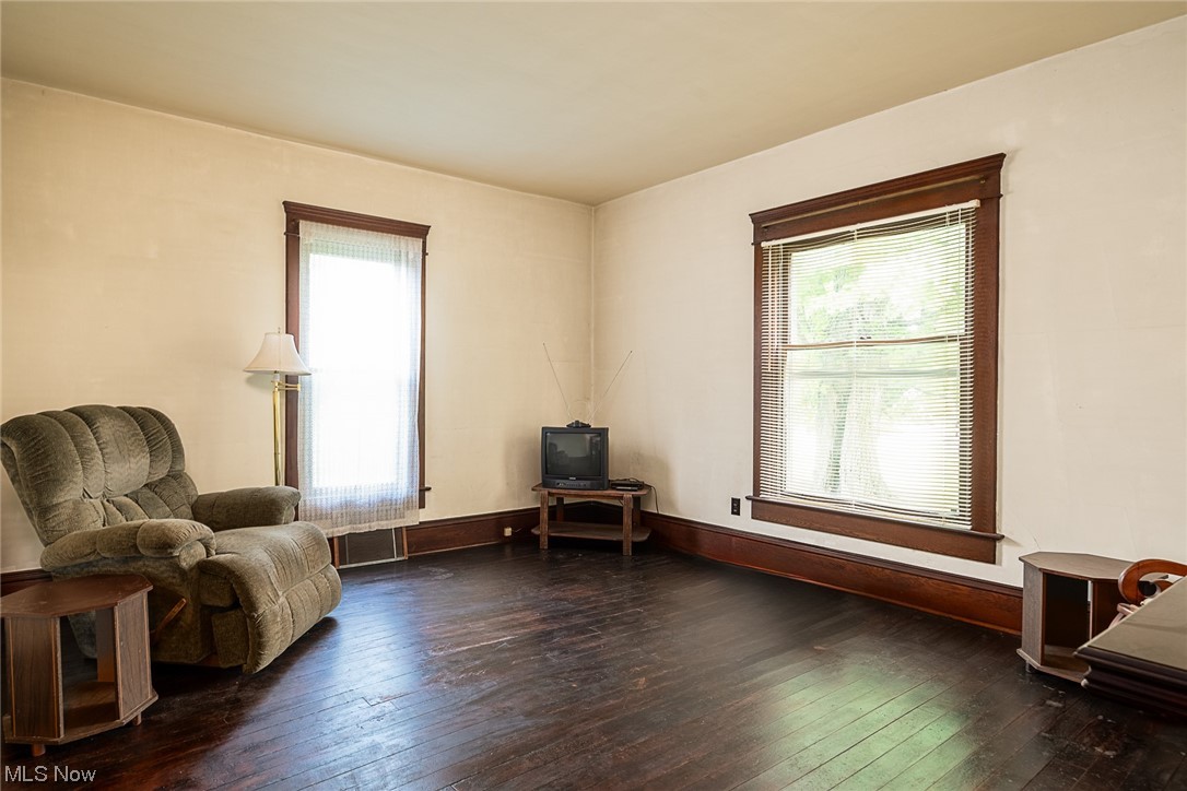 1664 Hulit Road Mansfield, OH 44903 - Photo 10 of 35 Gallery Image 10