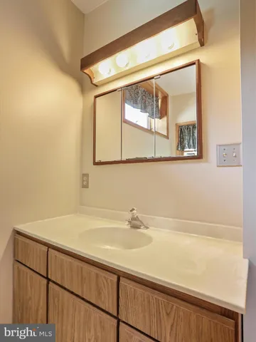 $760,000 | 10572 Shenandoah Path, Catlett, VA 20119