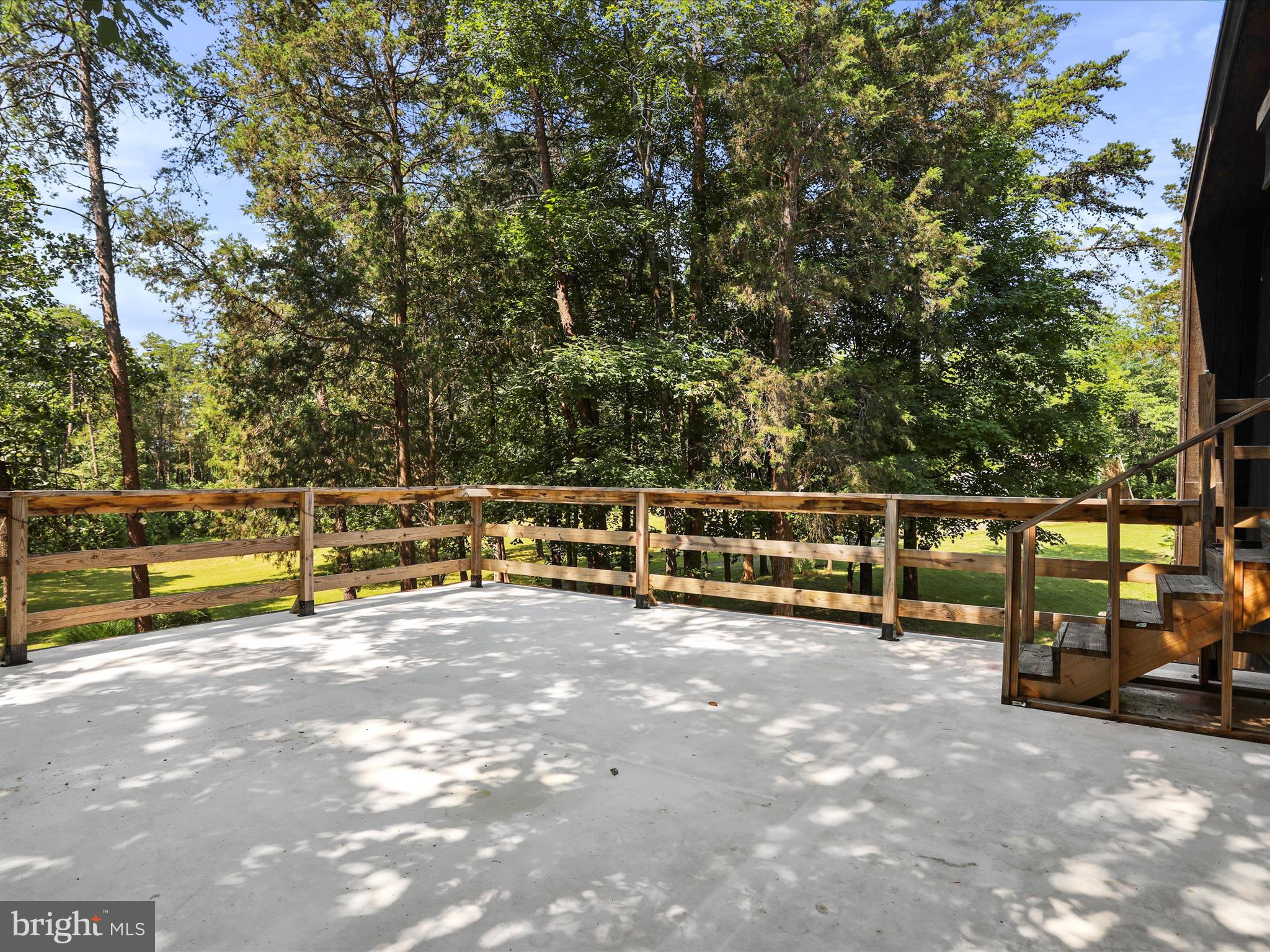 10572 Shenandoah Path Catlett, VA 20119 - Photo 40 of 74 rear deck