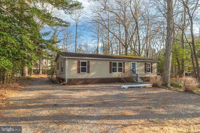 $300,000 | 33381 Central Avenue, Frankford, DE 19945