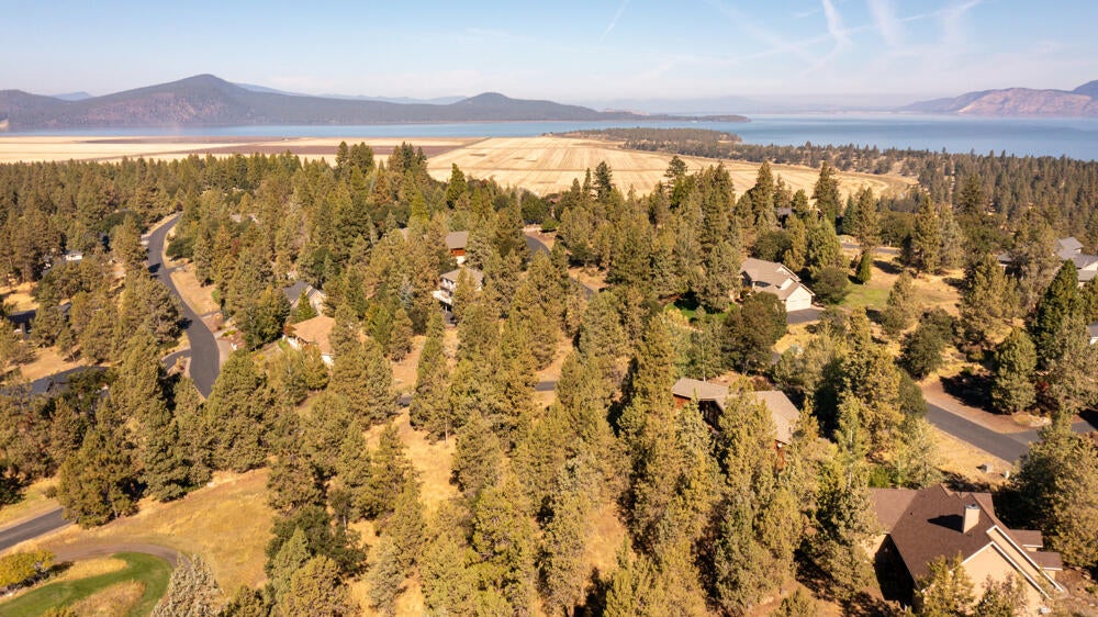 10850 Kestrel Road Klamath Falls, OR 97601 - Photo 48 of 54 10850KestrelRd.-55