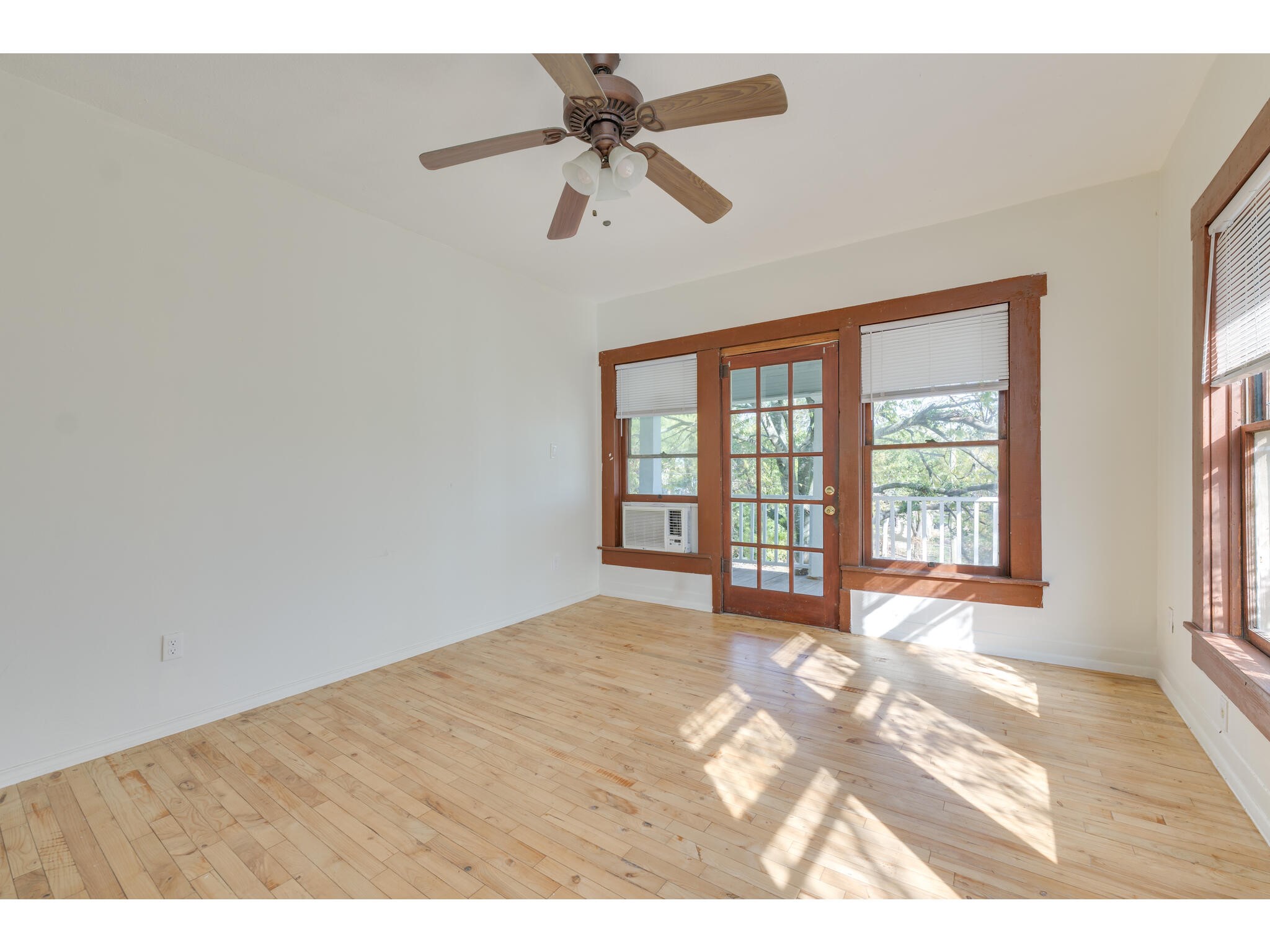106 South S Avenue South, Unit D Elgin, TX 78621 - Photo 10 of 15 a view of an empty room with a window