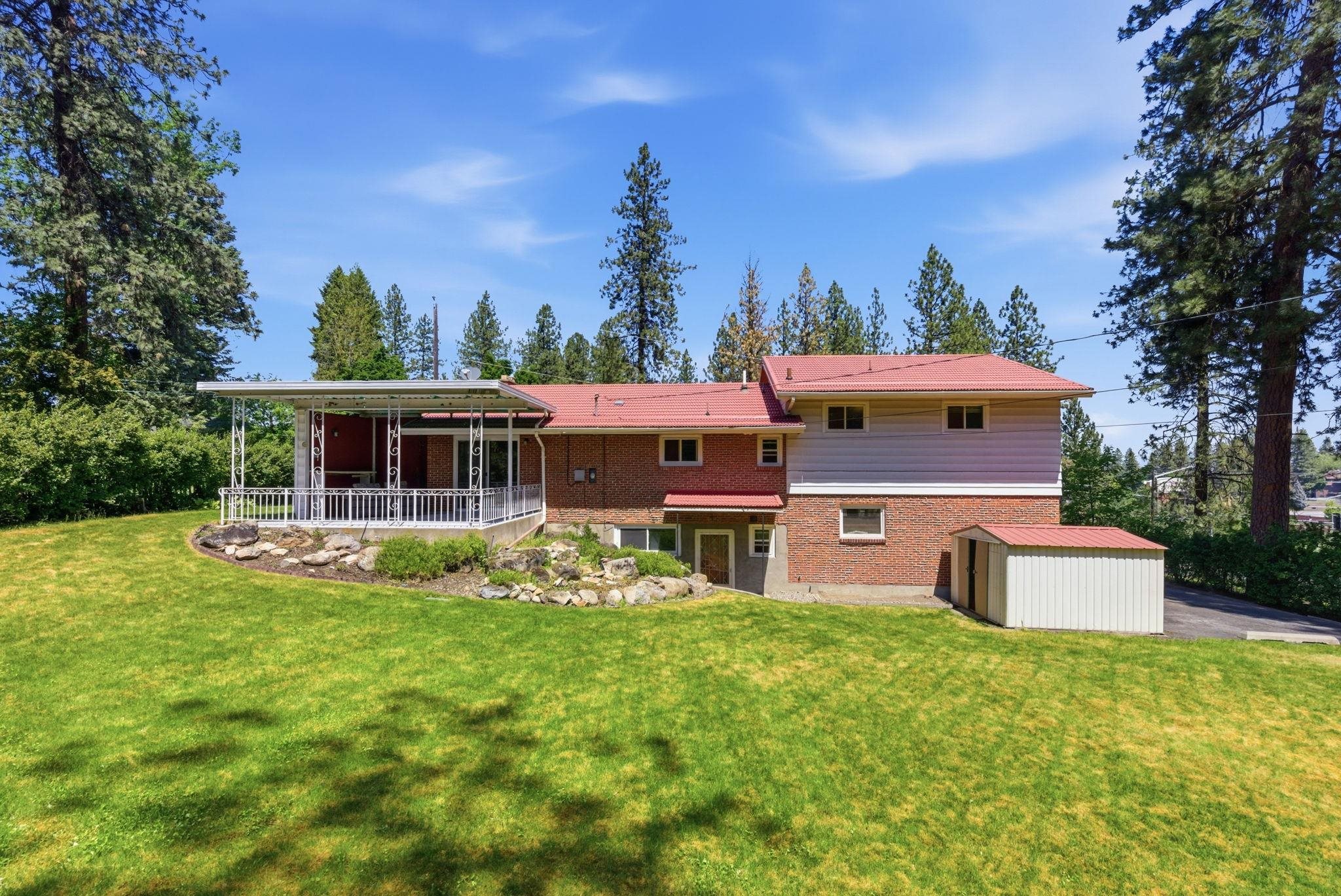 903 West Hawthorne Road Spokane, WA 99218 - Photo 44 of 50