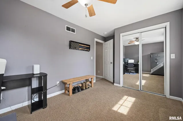 $190,000 | 109 West Bittersweet Road, Washington, IL 61571