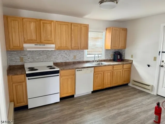 $1,395 | 78 Sparta Avenue, Unit 2, Newton, NJ 07860