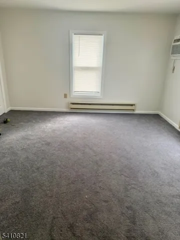 $1,395 | 78 Sparta Avenue, Unit 2, Newton, NJ 07860
