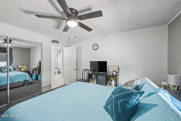 $479,999 | 14002 North 37th Place, Phoenix, AZ 85032
