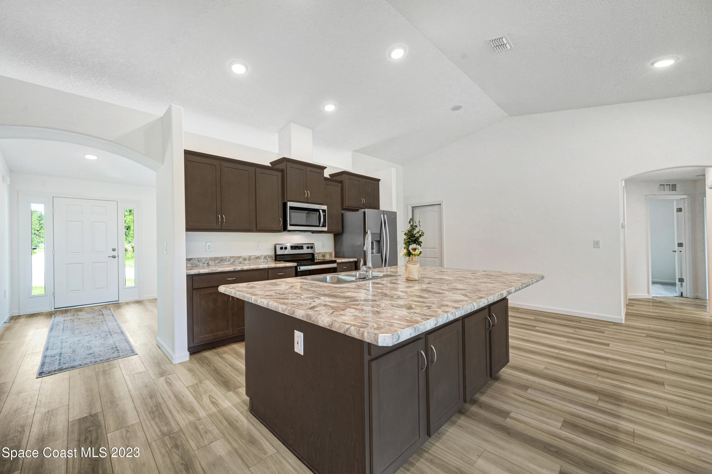 1018 Savery Road Palm Bay, FL 32908 - Photo 19 of 41 Open Comcept Kitchen