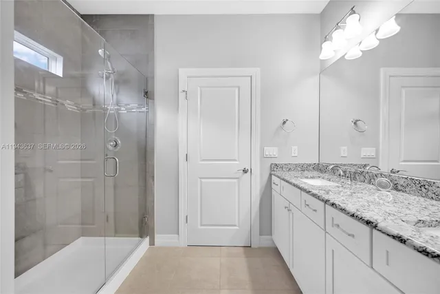 $4,500 | 964 Banyan Drive, Hollywood, FL 33021