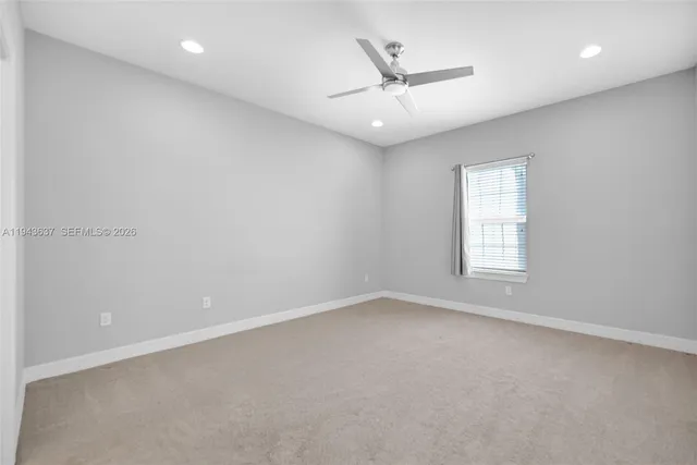 $4,500 | 964 Banyan Drive, Hollywood, FL 33021