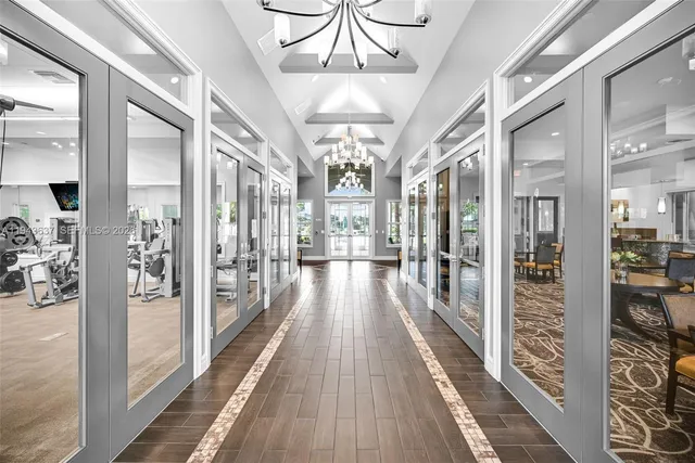 $4,500 | 964 Banyan Drive, Hollywood, FL 33021