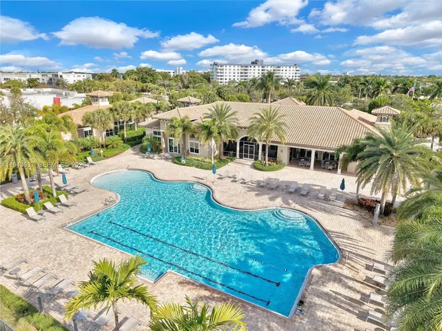 $4,500 | 964 Banyan Drive, Hollywood, FL 33021