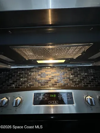 a close view of stove