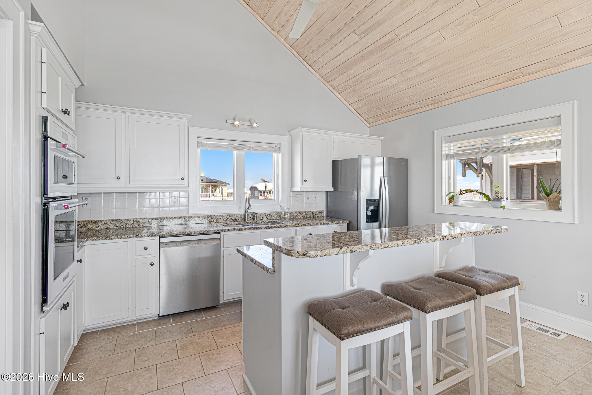 107 Ocean Ridge Drive Atlantic Beach, NC 28512 - Photo 13 of 63 Kitchen