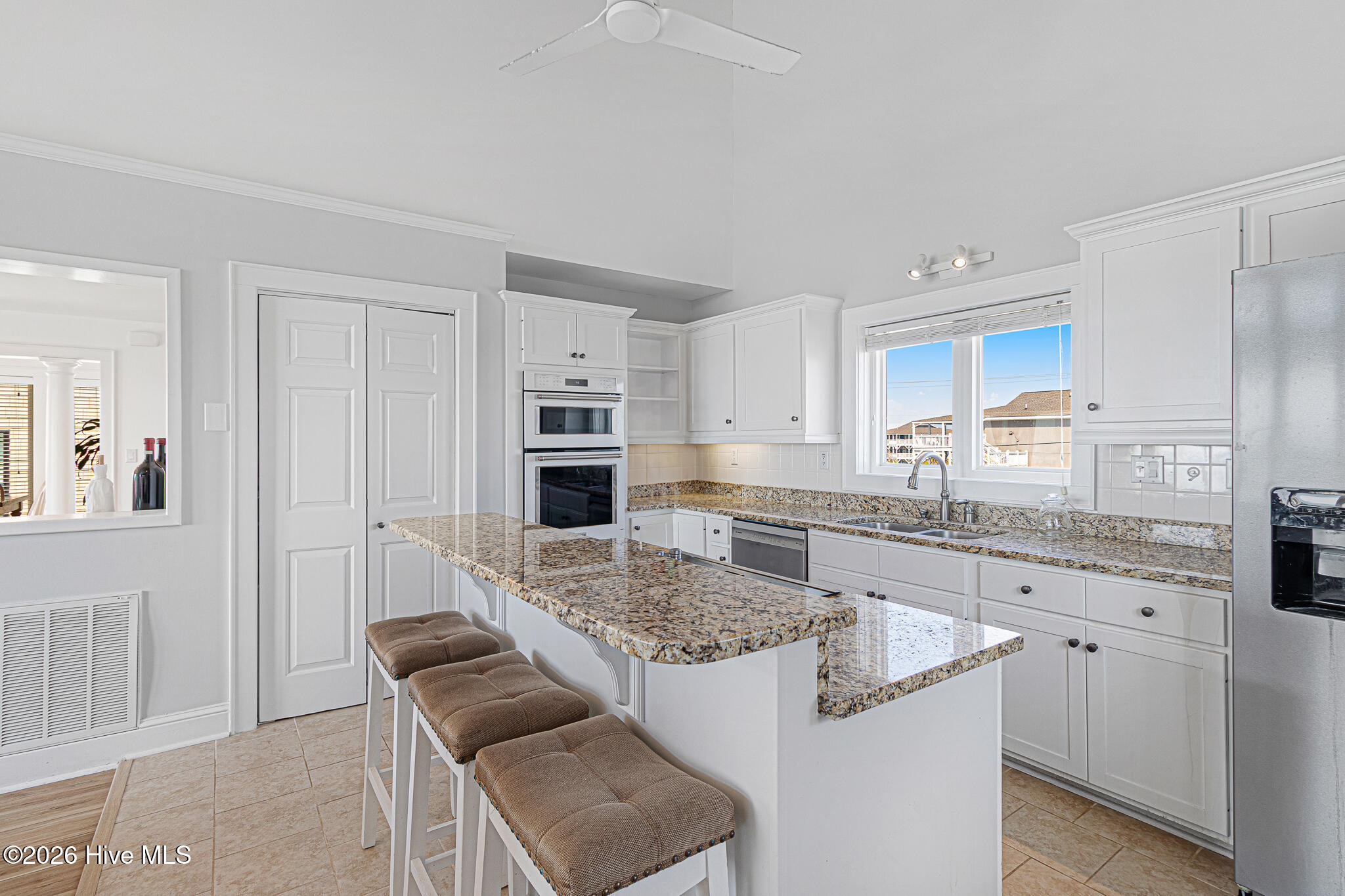 107 Ocean Ridge Drive Atlantic Beach, NC 28512 - Photo 5 of 63 Kitchen with Island Seating