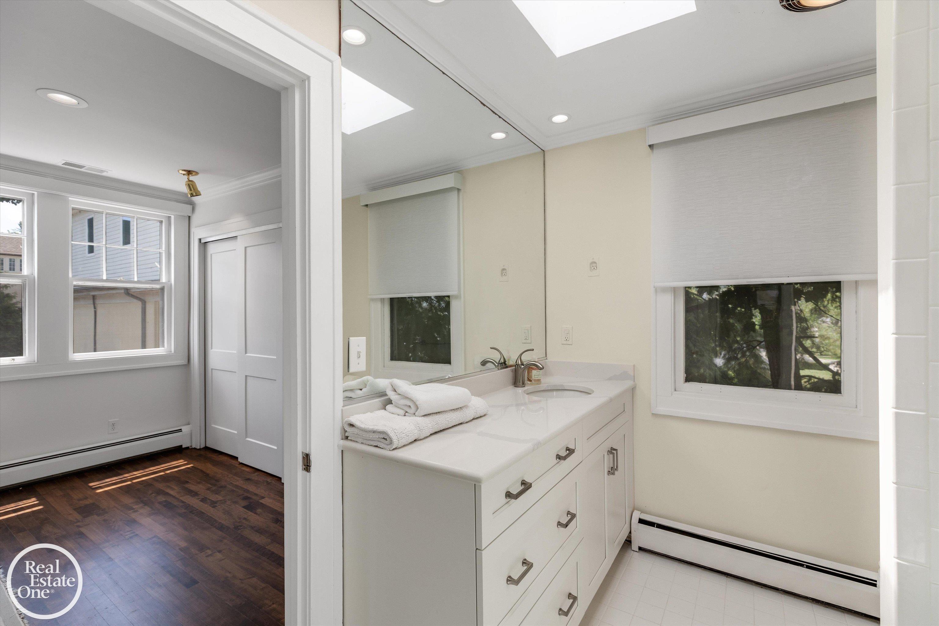 277 Lincoln Road Grosse Pointe, MI 48230 - Photo 39 of 63