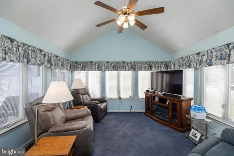 $380,000 | 101 North Katrin Circle, New Castle, DE 19720