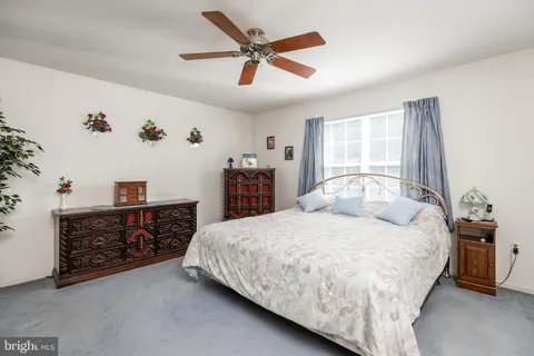 $380,000 | 101 North Katrin Circle, New Castle, DE 19720