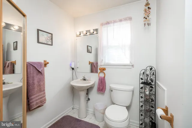 $380,000 | 101 North Katrin Circle, New Castle, DE 19720