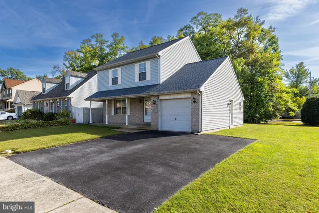 $380,000 | 101 North Katrin Circle, New Castle, DE 19720
