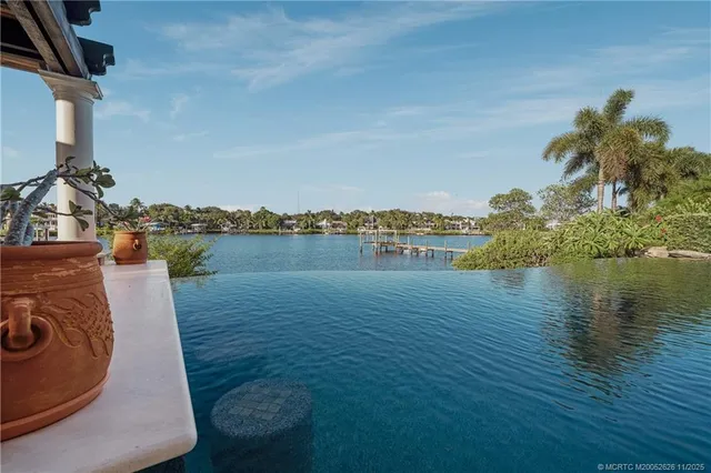 $8,200,000 | 10433 Southeast Banyan Way, Jupiter, FL 33469