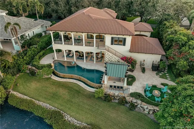 $8,200,000 | 10433 Southeast Banyan Way, Jupiter, FL 33469