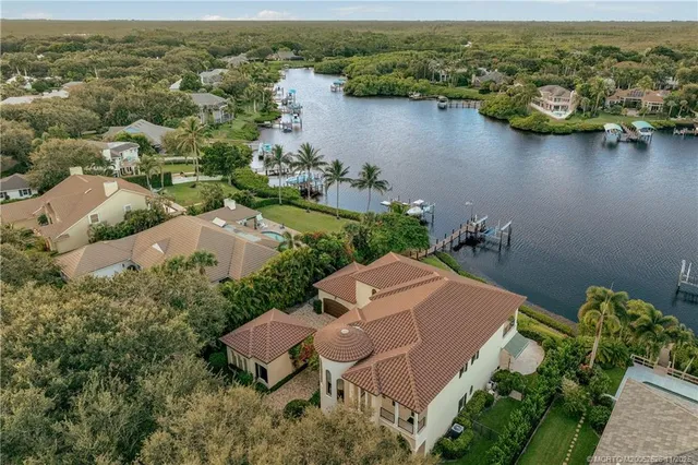 $8,200,000 | 10433 Southeast Banyan Way, Jupiter, FL 33469