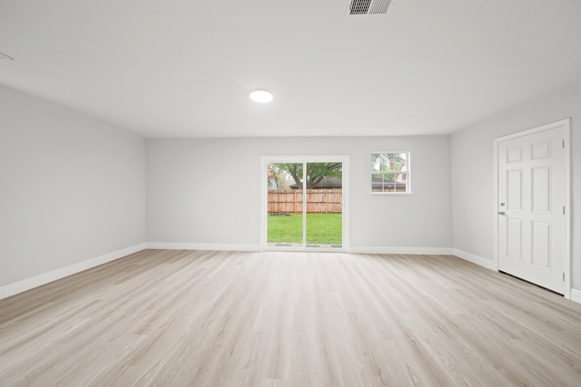 7435 Neal Ridge Drive Houston, TX 77489 - Photo 13 of 23