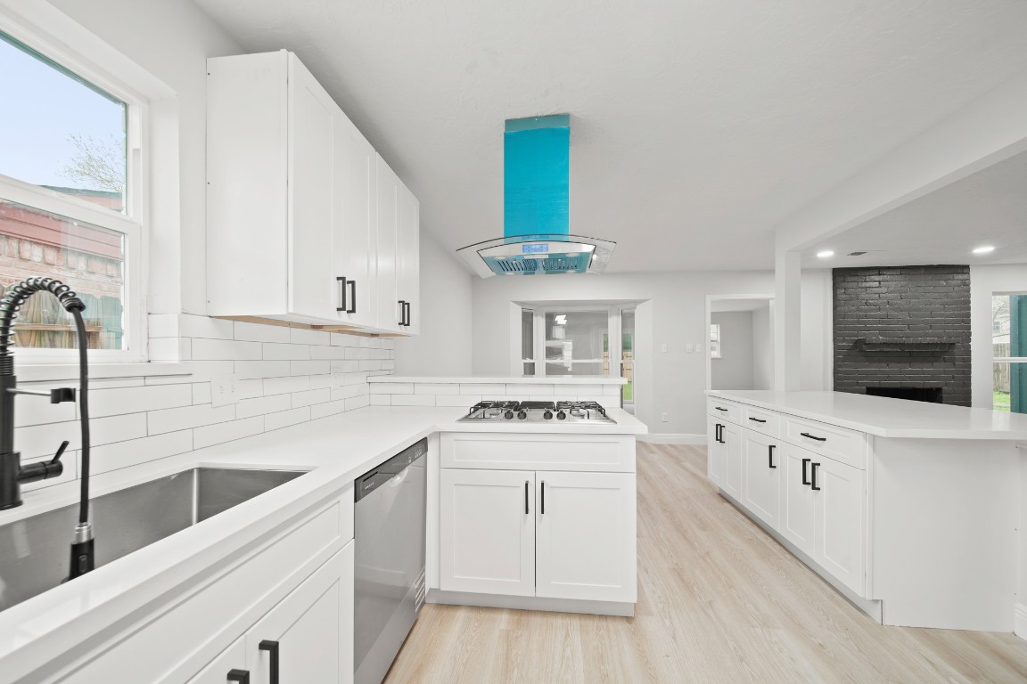 7435 Neal Ridge Drive Houston, TX 77489 - Photo 10 of 23