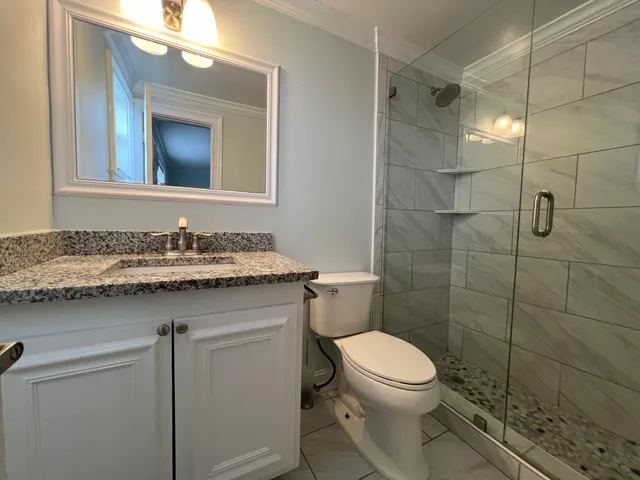 $1,695 | 131 Shore Court, Unit C1, North Palm Beach, FL 33408