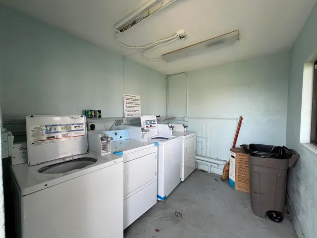 $1,695 | 131 Shore Court, Unit C1, North Palm Beach, FL 33408