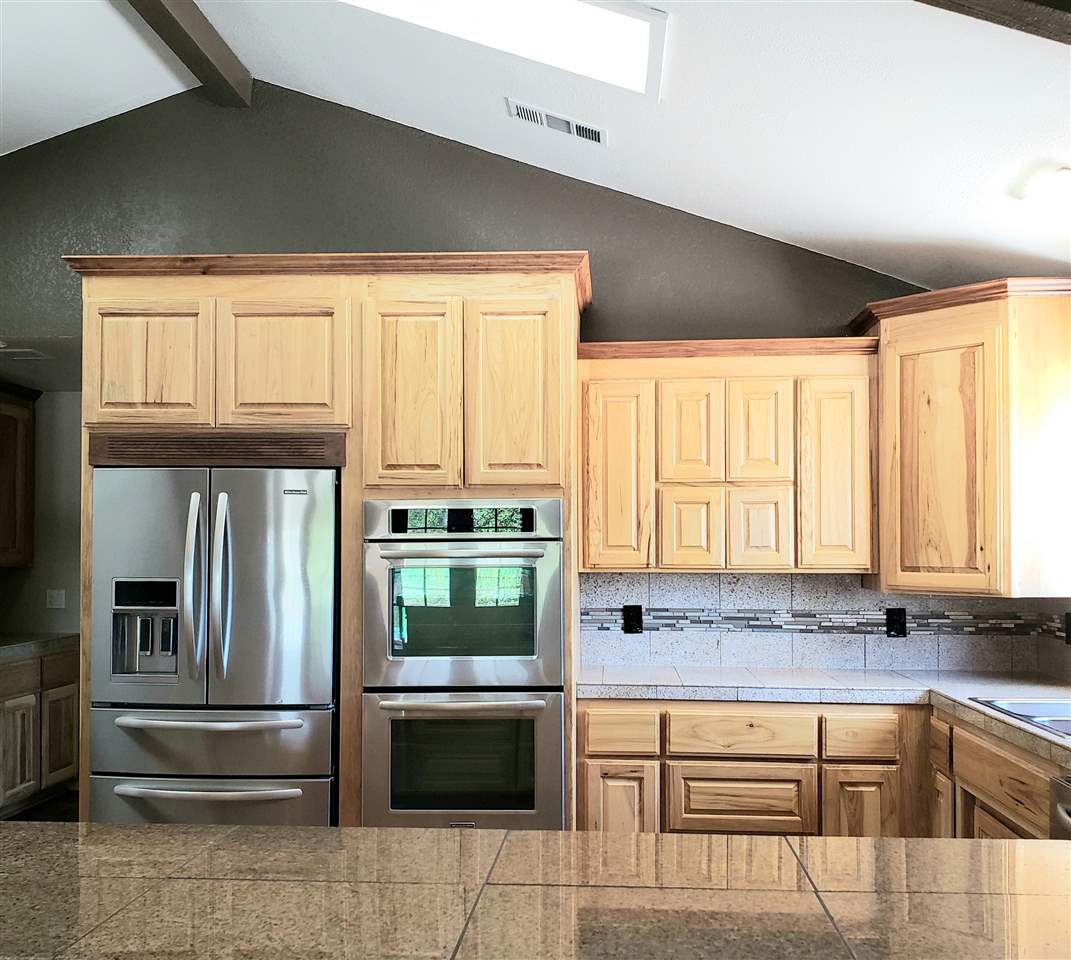 13080 Montecito Road Red Bluff, CA 96080 - Photo 7 of 8