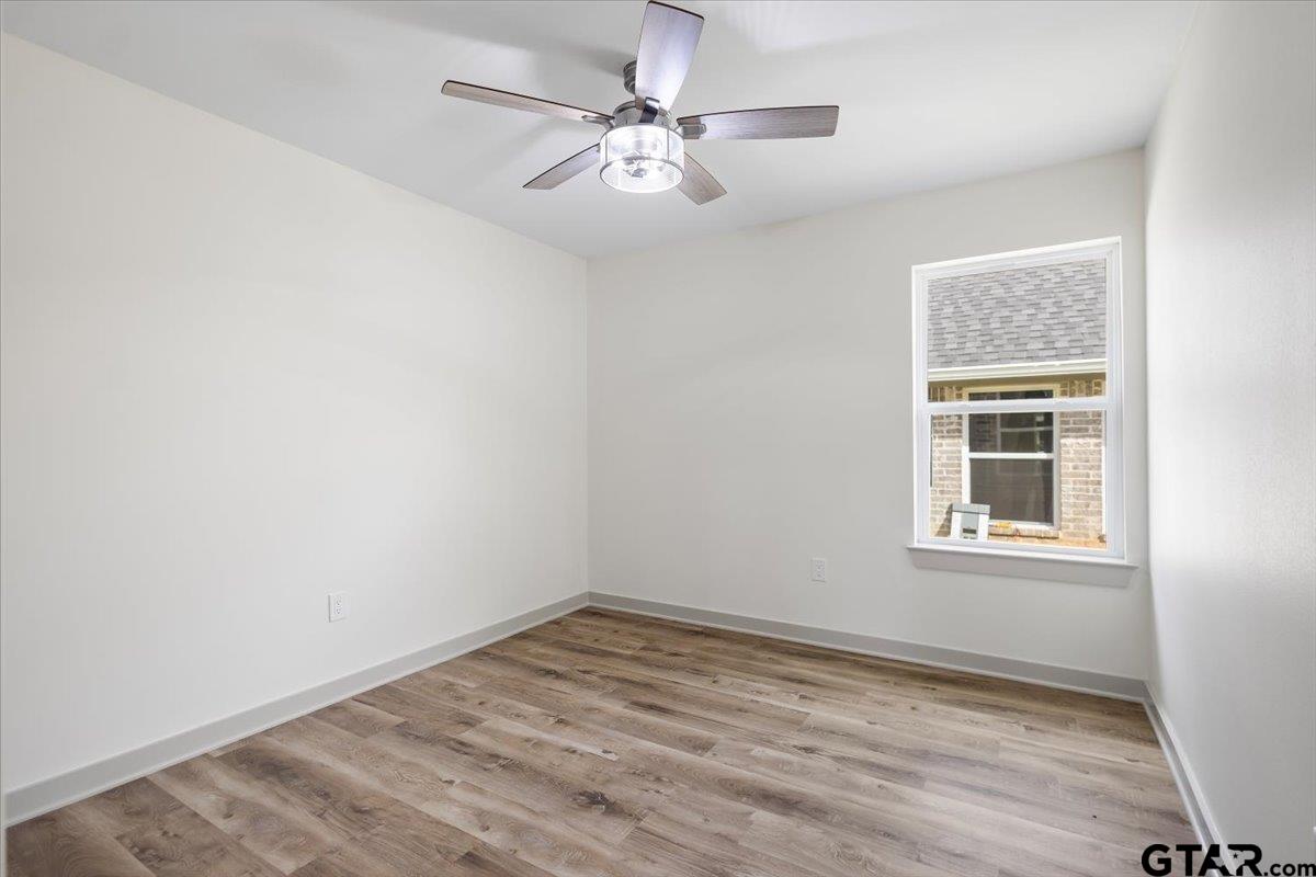 443 West Harmony Street Tyler, TX 75702 - Photo 13 of 32