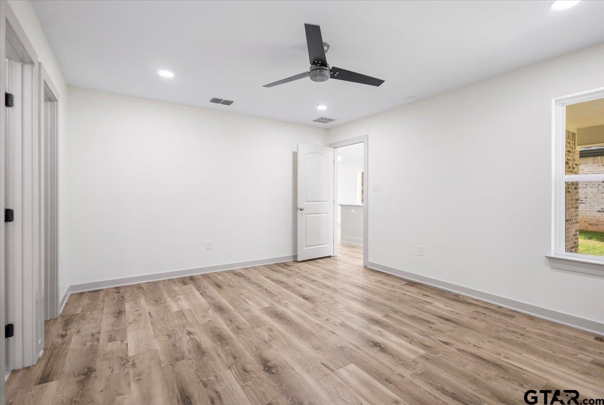 443 West Harmony Street Tyler, TX 75702 - Photo 20 of 32