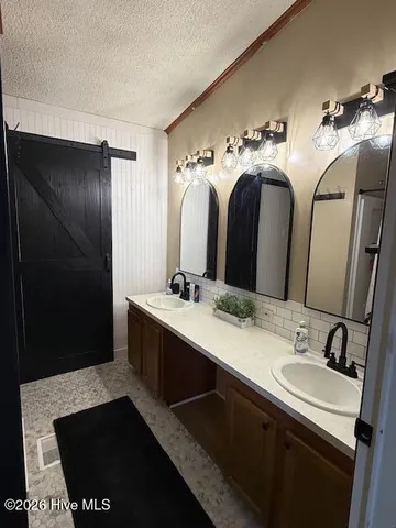 $2,300 | 176 Old Fountain Road, Richlands, NC 28574