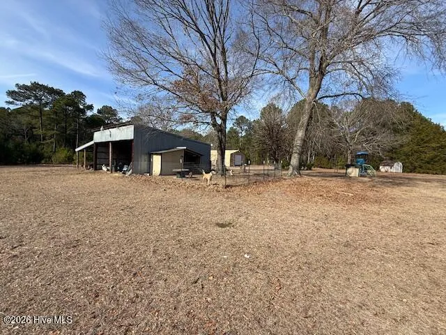 $2,300 | 176 Old Fountain Road, Richlands, NC 28574