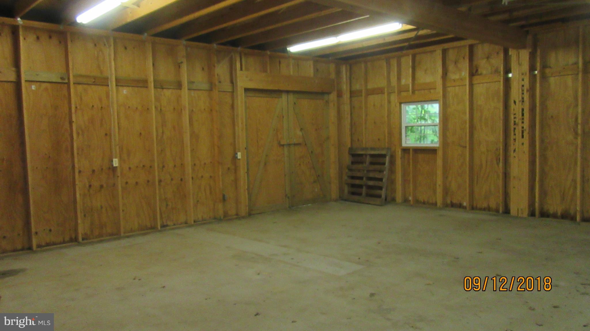 114 Woods Road Chester, MD 21619 - Photo 4 of 24 HUGE DETACHED GARAGE