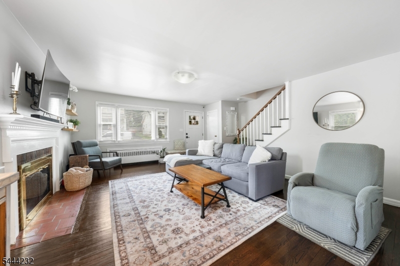 19 Robertson Road West Orange, NJ 07052 - Photo 6 of 39