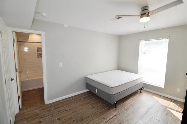 $2,250 | 1360 Hunters Road, Unit D, Harrisonburg, VA 22801