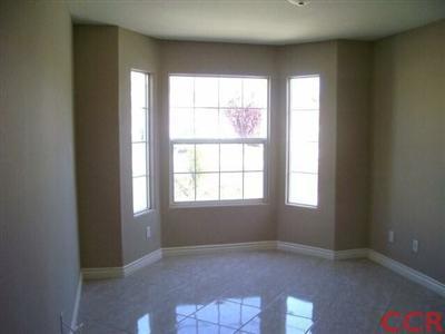 2255 Signal Avenue Santa Maria, CA 93458 - Photo 4 of 9 an empty room with a window