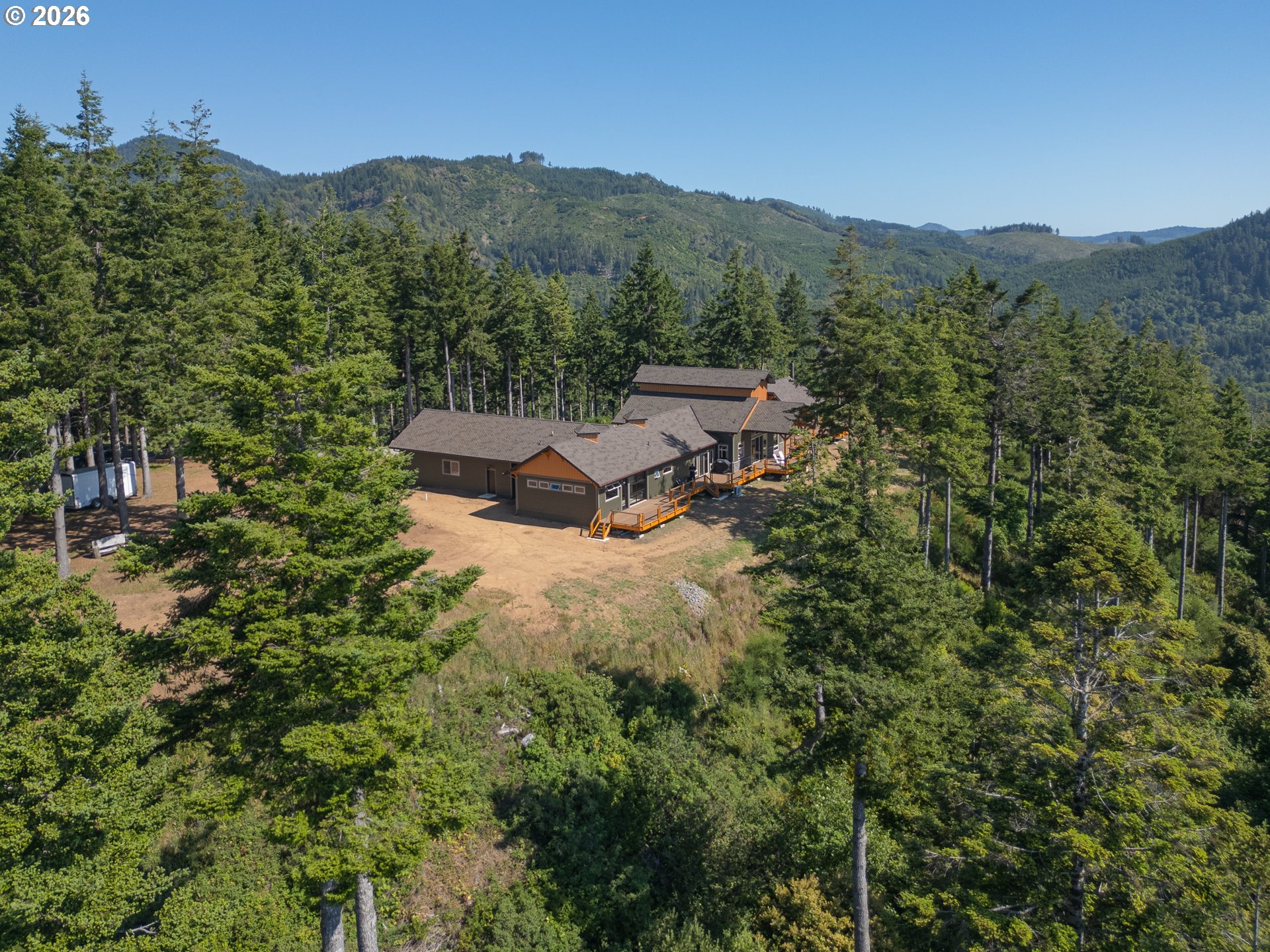 94840 Grizzly Mountain Road Gold Beach, OR 97444 - Photo 38 of 48