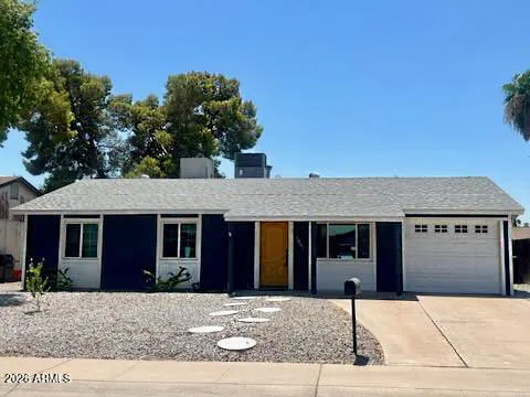 $2,095 | 3801 East Captain Dreyfus Avenue, Phoenix, AZ 85032
