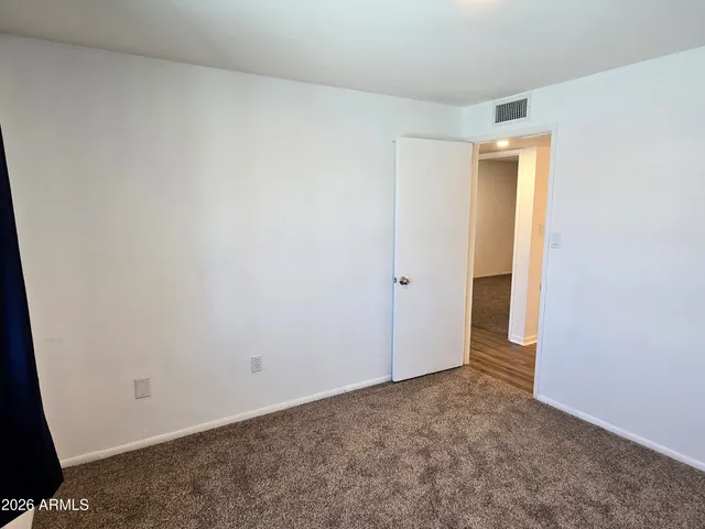 $2,095 | 3801 East Captain Dreyfus Avenue, Phoenix, AZ 85032