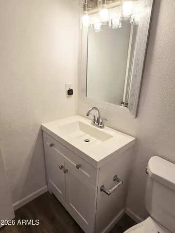 $2,095 | 3801 East Captain Dreyfus Avenue, Phoenix, AZ 85032