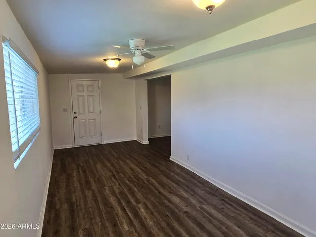 $2,095 | 3801 East Captain Dreyfus Avenue, Phoenix, AZ 85032