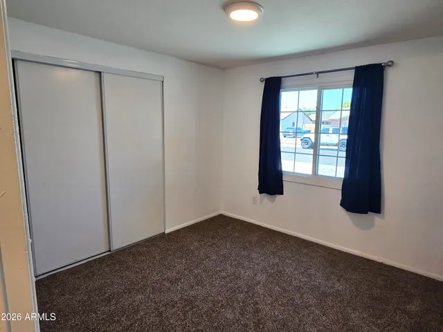 $2,095 | 3801 East Captain Dreyfus Avenue, Phoenix, AZ 85032