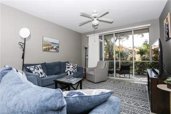 $2,100 | 2265 Hidden Lake Drive, Unit 3503, Naples, FL 34112