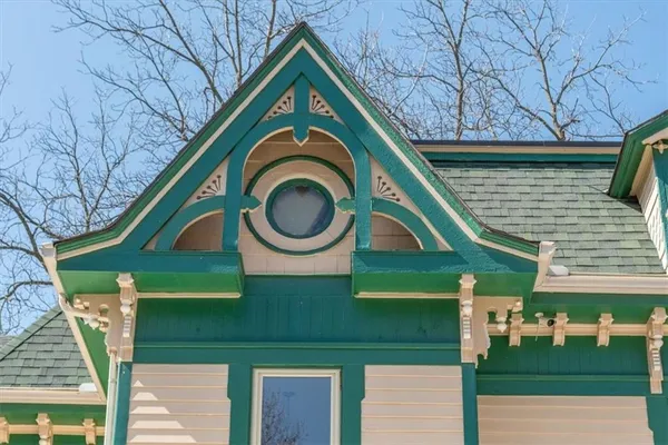 $399,500 | 722 South Main Street, Independence, MO 64050