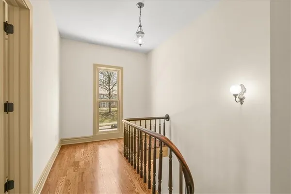 $399,500 | 722 South Main Street, Independence, MO 64050
