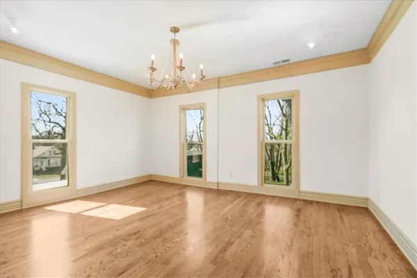 $399,500 | 722 South Main Street, Independence, MO 64050